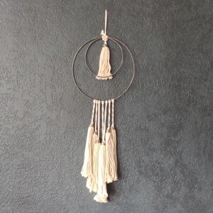 Elegant Cream Macrame Wall Hanging